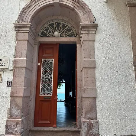 Hotel Akkoç Yalısı *